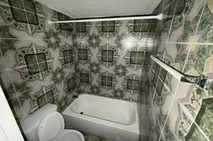 4848 NW 24th Ct, Lauderdale Lakes, FL 33313 - Photo 17