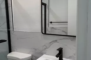 6172 SW 44th St, Davie, FL 33314 - Photo 9