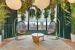 121 NE 5th, Miami, FL 33132 - Photo 23