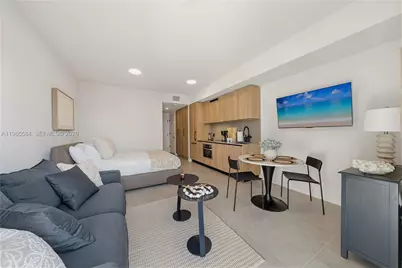 121 NE 5th #2604, Miami, FL 33132 - Photo 11