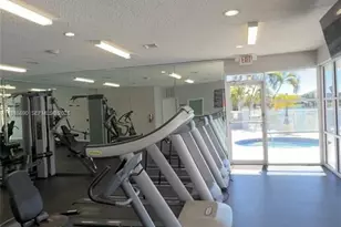 8640 SW 212th St, Cutler Bay, FL 33189 - Photo 17