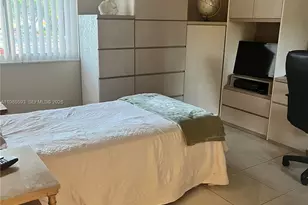 9599 Weldon Cir, Tamarac, FL 33321 - Photo 3