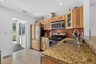 3777 NW 78th Ave, Davie, FL 33024 - Photo 13