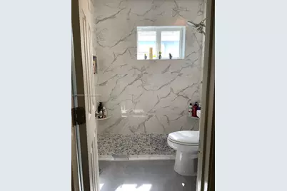 7303 NW 57th Dr, Tamarac, FL 33321 - Photo 9