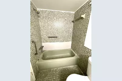 2061 NW 47th Ter #306, Lauderhill, FL 33313 - Photo 11