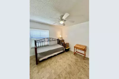 2102 NW 193rd Ave, Pembroke Pines, FL 33029 - Photo 23