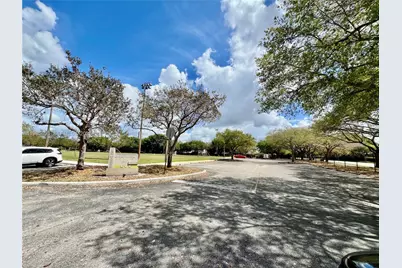 2102 NW 193rd Ave, Pembroke Pines, FL 33029 - Photo 71