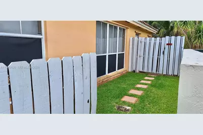 2102 NW 193rd Ave, Pembroke Pines, FL 33029 - Photo 63