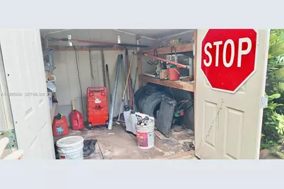 2102 NW 193rd Ave, Pembroke Pines, FL 33029 - Photo 69