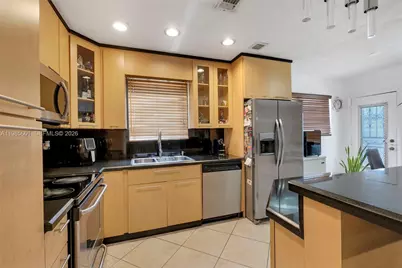 11685 Canal Dr #110, North Miami, FL 33181 - Photo 5