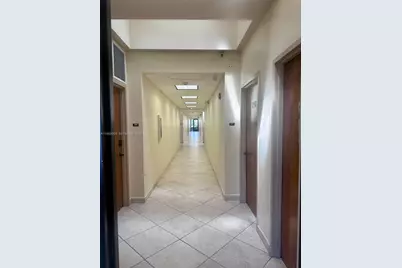 5455 SW 8 St #200, Miami, FL 33134 - Photo 29