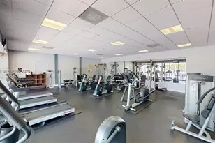 3675 N Country Club Dr, Aventura, FL 33180 - Photo 11