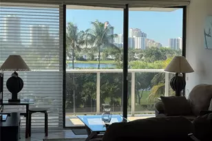 3675 N Country Club Dr, Aventura, FL 33180 - Photo 5