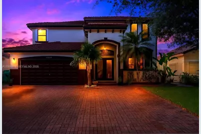 22542 SW 103rd Ct, Cutler Bay, FL 33190 - Photo 3