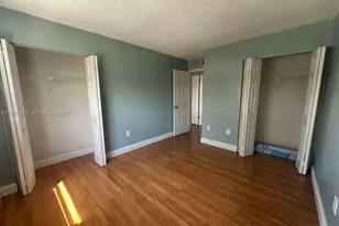 8185 NW 7th St, Miami, FL 33126 - Photo 17