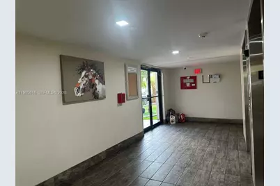 8185 NW 7th St #319, Miami, FL 33126 - Photo 23