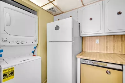 5731 NW 37th St #405, Virginia Gardens, FL 33166 - Photo 13