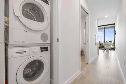 580 72nd St #613, Miami Beach, FL 33141 - Photo 11