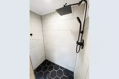 1433 Kittiwake Ct, Homestead, FL 33035 - Photo 5