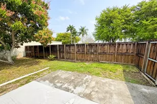 1433 Kittiwake Ct, Homestead, FL 33035 - Photo 15