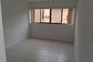 15495 N Miami Lakeway N, Miami Lakes, FL 33014 - Photo 29