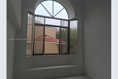 15495 N Miami Lakeway N #207, Miami Lakes, FL 33014 - Photo 17