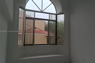 15495 N Miami Lakeway N, Miami Lakes, FL 33014 - Photo 17