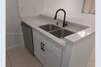 15495 N Miami Lakeway N #207, Miami Lakes, FL 33014 - Photo 11