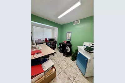4537 W Broward Blvd, Plantation, FL 33317 - Photo 19