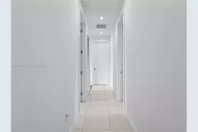 8281 NW 48th Ter, Doral, FL 33166 - Photo 43