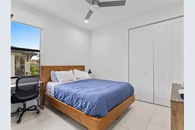 8281 NW 48th Ter, Doral, FL 33166 - Photo 41