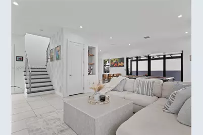 8281 NW 48th Ter, Doral, FL 33166 - Photo 11