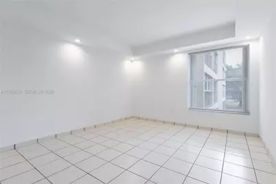 9405 W Flagler St #D205, Miami, FL 33174 - Photo 11