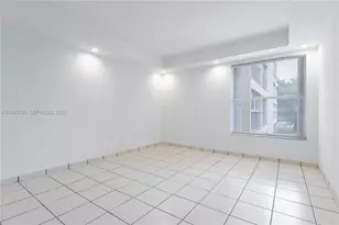 9405 W Flagler St, Miami, FL 33174 - Photo 11