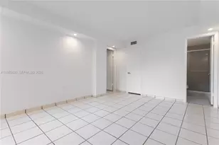 9405 W Flagler St, Miami, FL 33174 - Photo 9