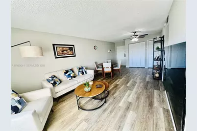 17530 NW 68th Ave #C4012, Hialeah, FL 33015 - Photo 3