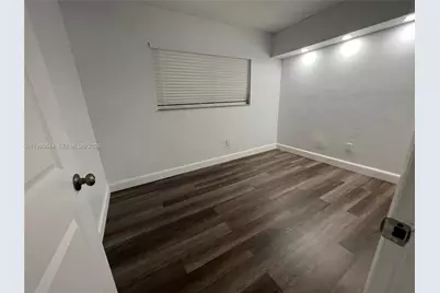 8635 NW 8th St #211, Miami, FL 33126 - Photo 11