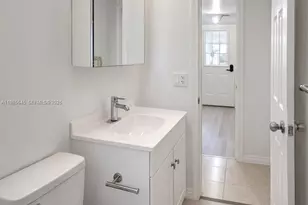 2260 SW 85th Way, Davie, FL 33324 - Photo 9