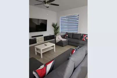 2712 NW 7th Ct, Fort Lauderdale, FL 33311 - Photo 9