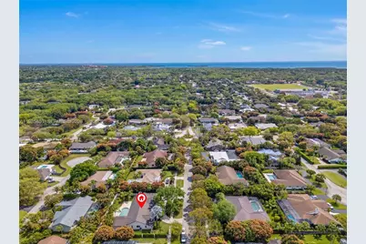 8263 SW 160th St, Palmetto Bay, FL 33157 - Photo 35