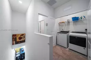 495 NE 5th Ln, Florida City, FL 33034 - Photo 19