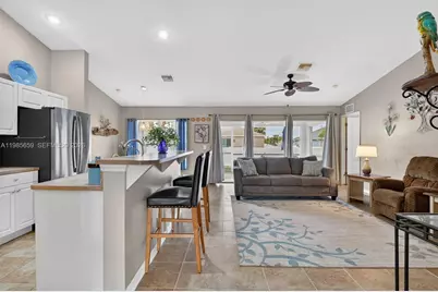 2707 NE 5th Ave, Other City - In The State Of Florida, FL 33909 - Photo 5