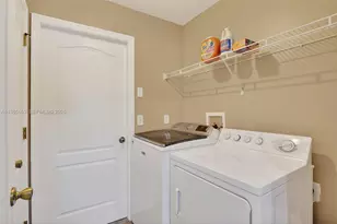 2707 NE 5th Ave, Other City - In The State Of Florida, FL 33909 - Photo 13