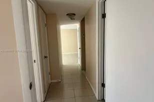 9180 Fontainebleau Blvd, Miami, FL 33172 - Photo 7