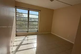 9180 Fontainebleau Blvd, Miami, FL 33172 - Photo 3