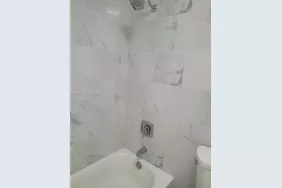 14389 Kendale Lakes Cir #14389, Miami, FL 33183 - Photo 11