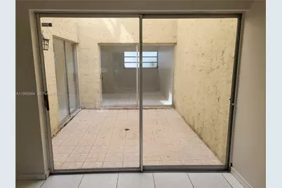 14389 Kendale Lakes Cir #14389, Miami, FL 33183 - Photo 13