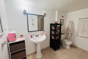 7928 West Dr, North Bay Village, FL 33141 - Photo 11