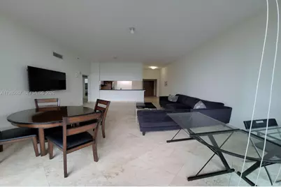 31 SE 5th St #1110, Miami, FL 33131 - Photo 25
