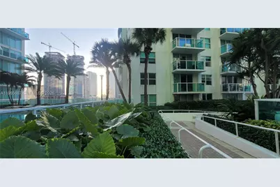31 SE 5th St #1110, Miami, FL 33131 - Photo 47